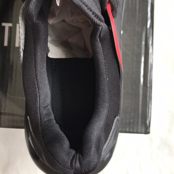 🚨🚨SOLD🚨🚨NWT Indestructible safety shoes - Picture 8 of 11